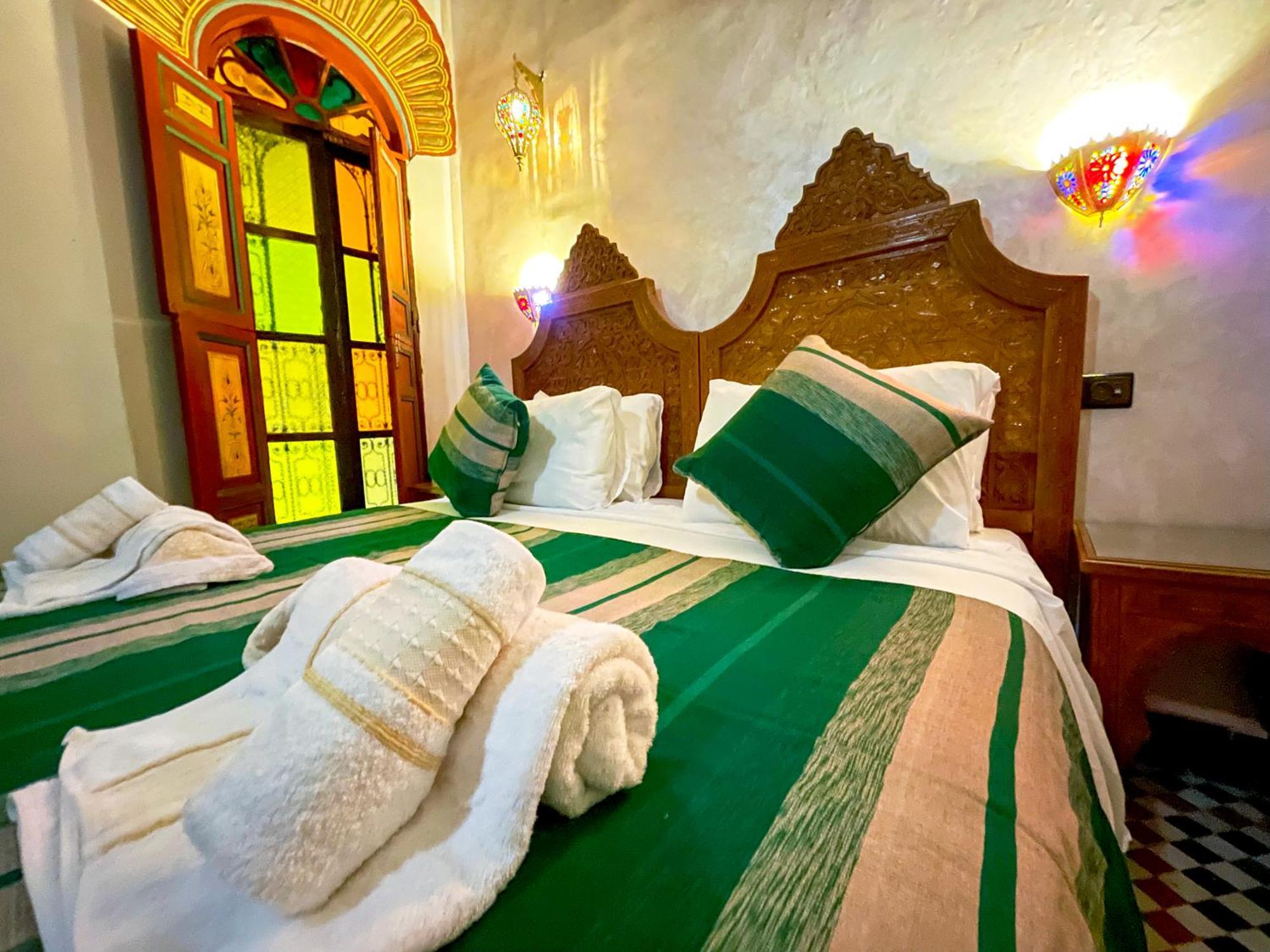 Riad Dar El Ouedghiri Fez Eksteriør billede