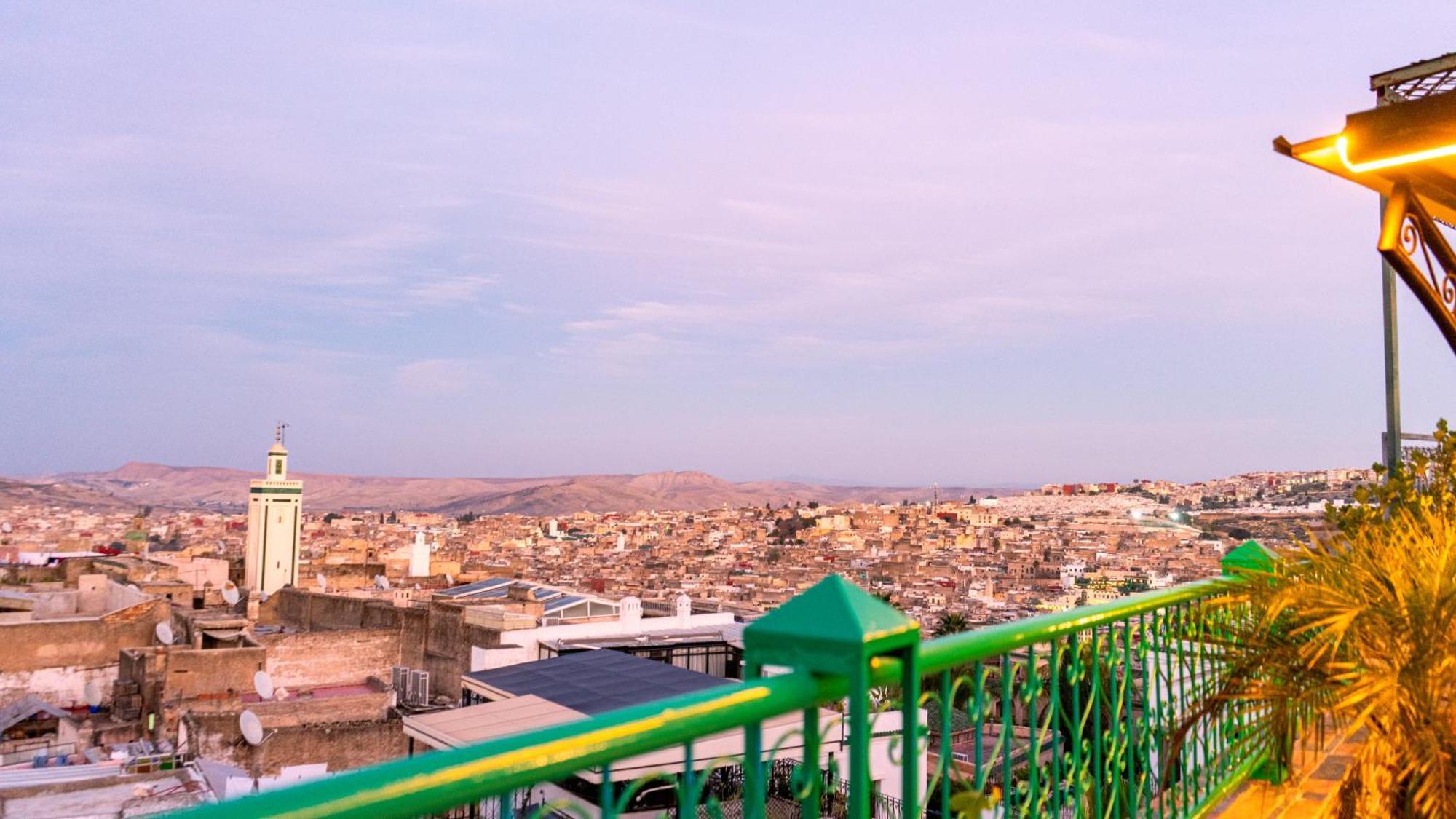 Riad Dar El Ouedghiri Fez Eksteriør billede