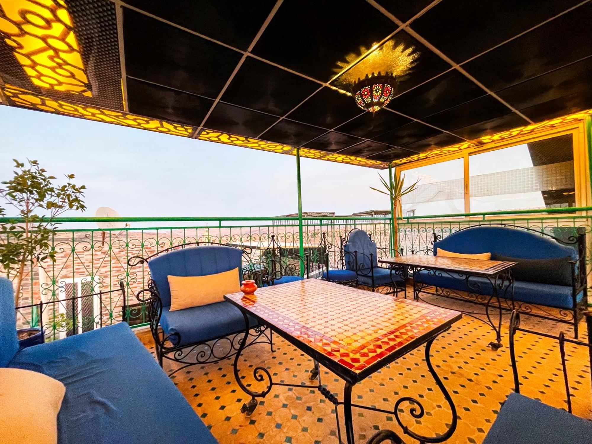 Riad Dar El Ouedghiri Fez Eksteriør billede