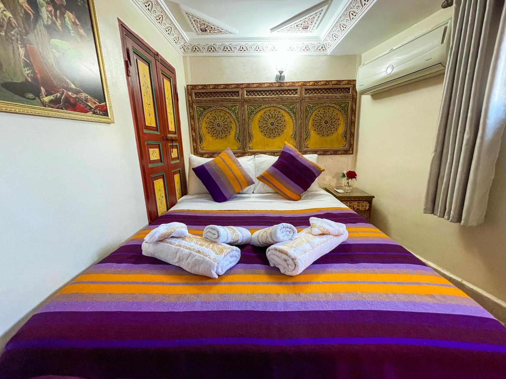 Riad Dar El Ouedghiri Fez Eksteriør billede