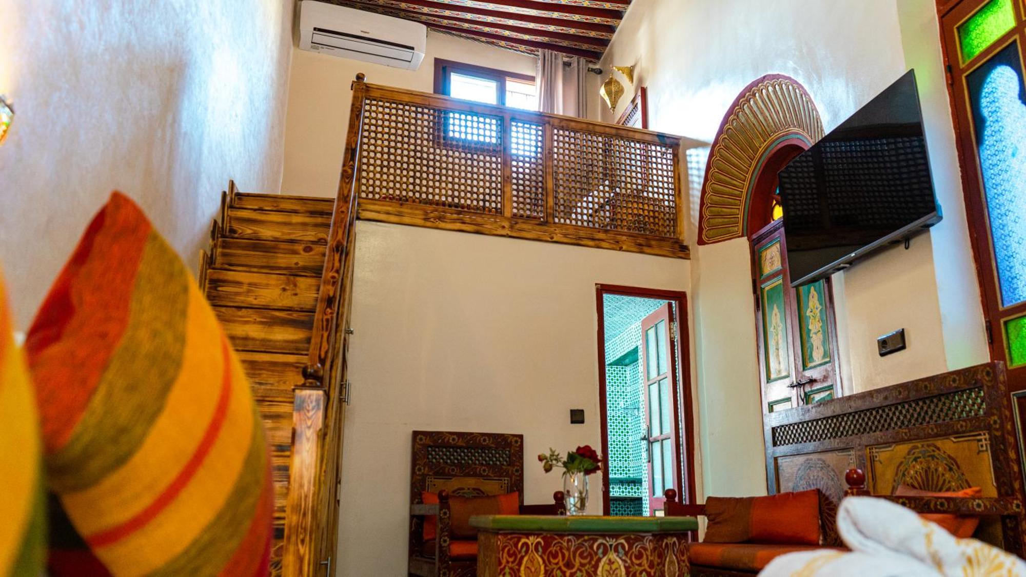 Riad Dar El Ouedghiri Fez Eksteriør billede