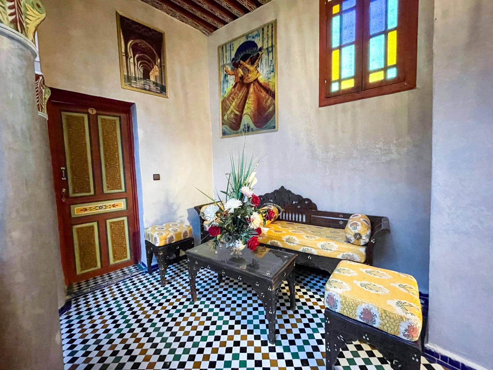 Riad Dar El Ouedghiri Fez Eksteriør billede