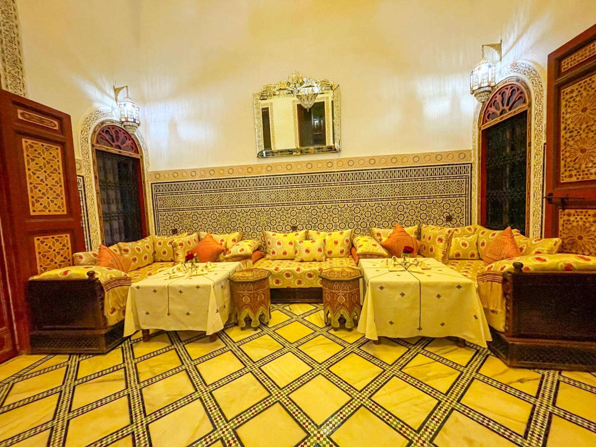 Riad Dar El Ouedghiri Fez Eksteriør billede